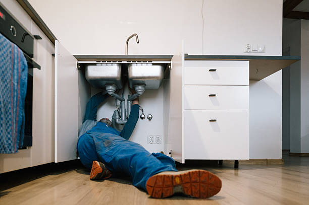 Professional Drain Cleaning technician working in Linden, NJ